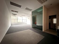 UB. One (D14), Factory #608447351